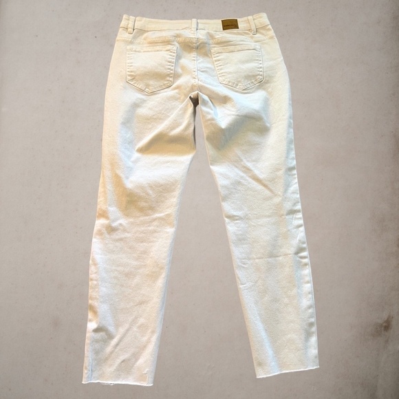 NWOT ROEBUCK & Co. Vintage Distressed Raw Hem Skinny Jeans White/12R - Picture 9 of 14